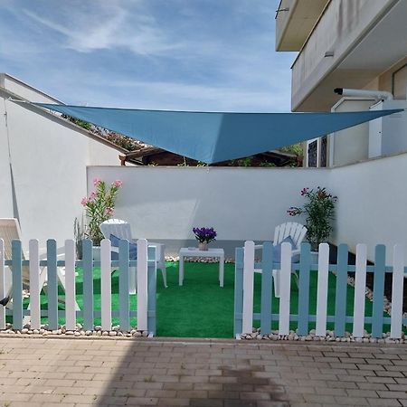 Villa I Colori Del Mare à Fiumicino Extérieur photo